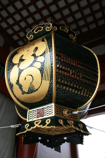 Японский фонарь - Храм Сенсодзи, Токио, Япония — стоковое фото