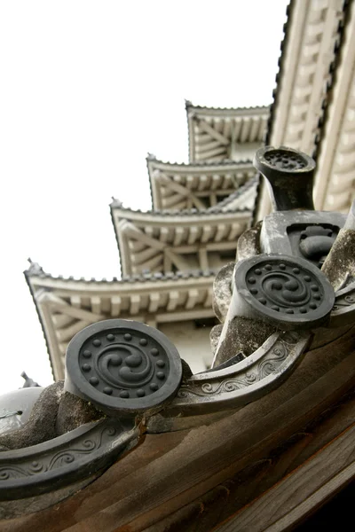 Taket detalj - himeji castle, japan — Stockfoto