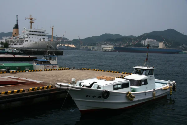 Barca a Nagasaki, Giappone — Foto Stock