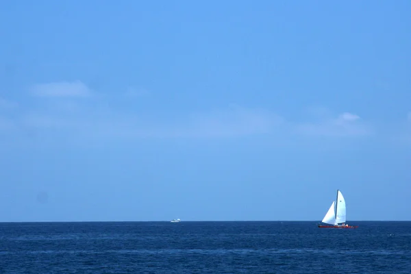 Zeilboot - iriomote jima eiland, okinawa, japan — Stockfoto