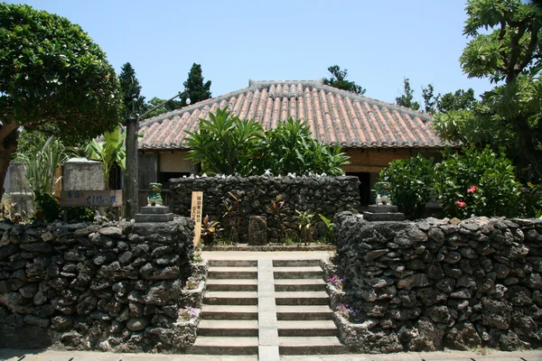 Gedung tradisional Pulau Jima Iriomote, Okinawa, Jepang — Stok Foto