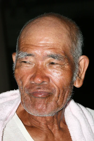 오래 된 일본 남자, 이리오모테 지 마 섬, 오키나와, 일본 — 스톡 사진