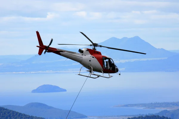 Ελικόπτερο - εθνικό πάρκο tongariro, Νέα Ζηλανδία — Φωτογραφία Αρχείου