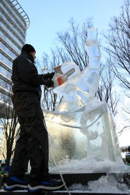 London, İngiltere - 13 Ocak: buz heykel Festivali 2012