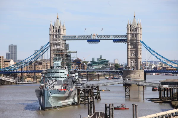 Tower Bridge - Лондон - Великобритания — стоковое фото