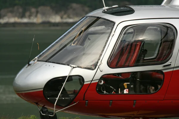 Volo in elicottero al ghiacciaio Mendenhall, Alaska, USA — Foto Stock