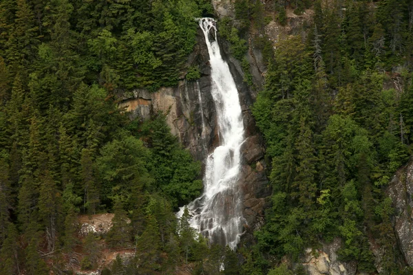 Waterfall at Mendenhall Glacier, Alaska, USA — Stock Photo, Image