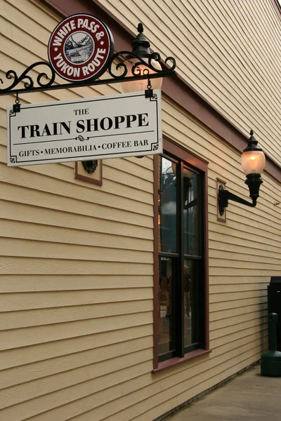 Shopping - Skagway, Alaska, USA — Stock Photo, Image