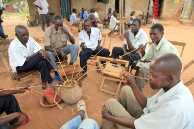 Yerel demlemek - soroti, uganda, Afrika içme