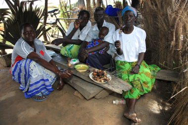 Yerel uganda, Afrika pazarı