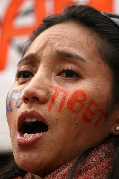 Protesta tibetana por la libertad, Vancouver, Canadá (22 de marzo de 2008) ) — Foto de Stock