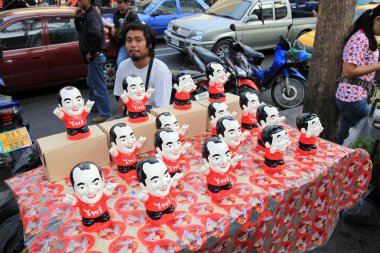 Bangkok - Kasım 19: Kırmızı gömlek protesto gösteri - Tayland