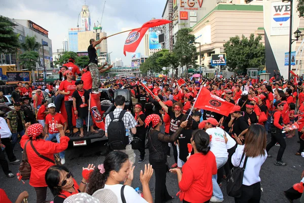 BANGKOK - NOV 19: Red Shirts Protest Demonstration - Thailand — Stock Photo, Image