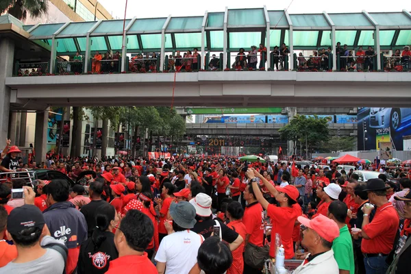 Bangkok - Kasım 19: Kırmızı gömlek protesto gösteri - Tayland — Stok fotoğraf