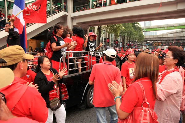 BANGKOK - NOV 19: Manifestazione della protesta delle camicie rosse - Thailandia — Foto Stock