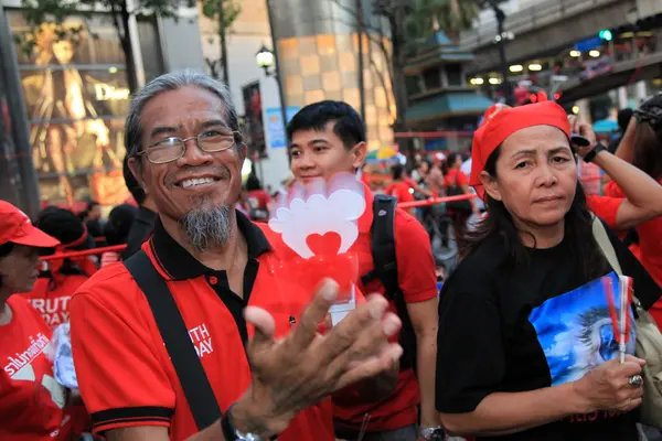Bangkok - 19 Nov: Rode Shirts protestdemonstratie - Thailand — Stockfoto