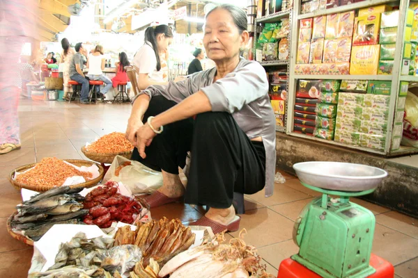 Trhu Ben thanh, ho chi minh, vietnam — Stock fotografie