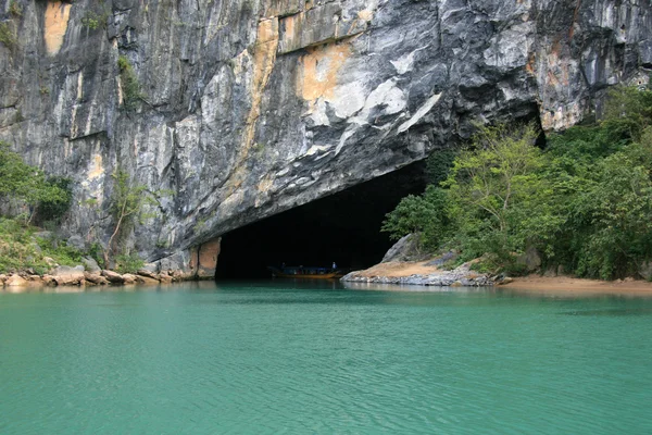 Фонг Nha Ke Bang печери, В'єтнам — стокове фото