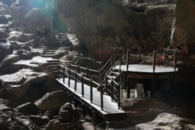 mağaralarda halong Körfezi (unesco), vietnam