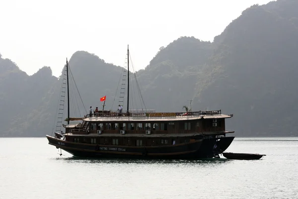 Bahía de Halong (UNESCO), Vietnam — Foto de Stock