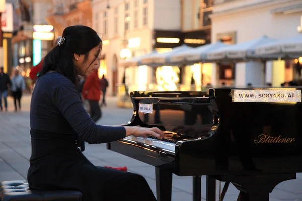 Pianista em Vienna, Áustria — Fotografia de Stock