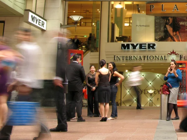 Geschäftige stadtstraße - sydney, australien — Stockfoto