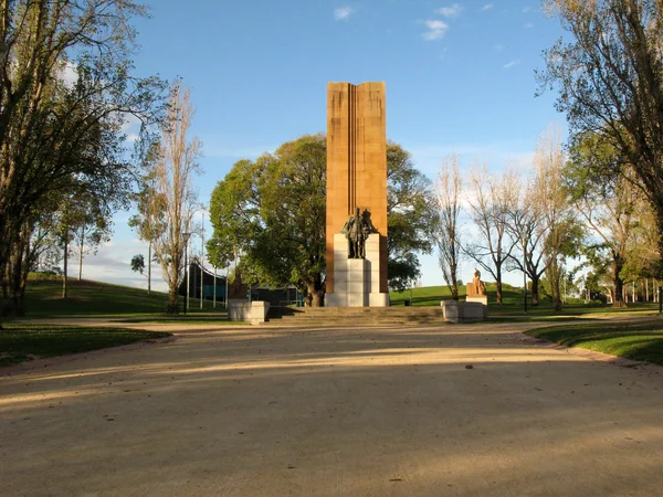 Monumentul Regelui Edward - Domeniul Regilor, Melbourne, Australia — Fotografie, imagine de stoc