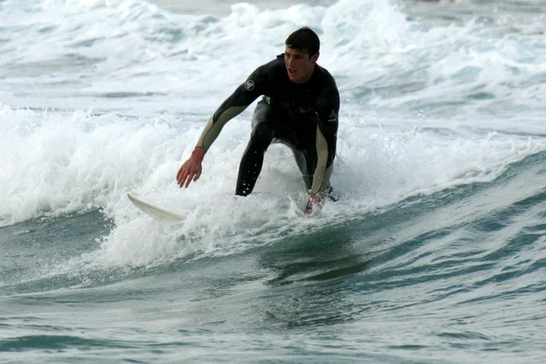 Surfing - bondi beach, sydney, Austrálie — Stock fotografie