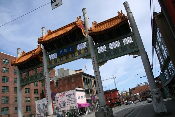 Chinatown Entrance Gate - Ванкувер Сити, Британская Колумбия, Канада — стоковое фото