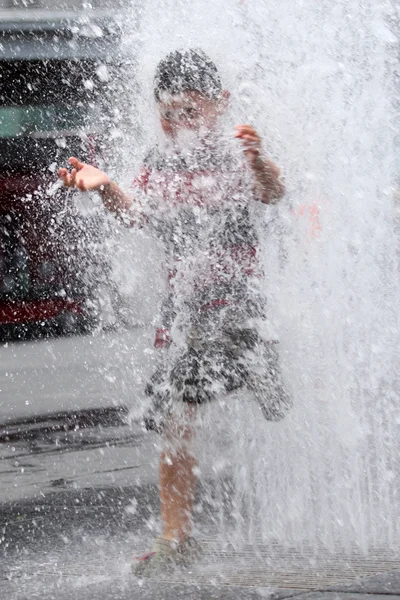 Spelen in het water fontein - toronto, canada — Stockfoto
