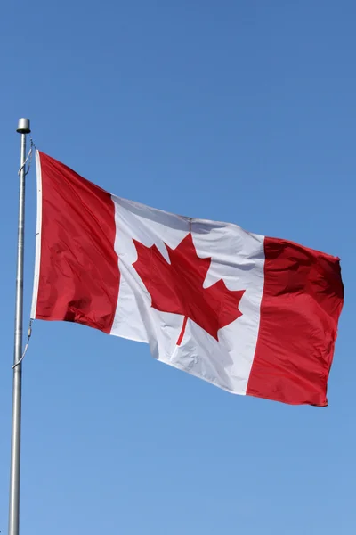 Kanadische Flagge - vancouver city, bc, canada — Stockfoto