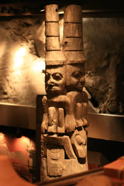 Totempfahl - königliches BC-Museum, Victoria, BC, Kanada — Stockfoto