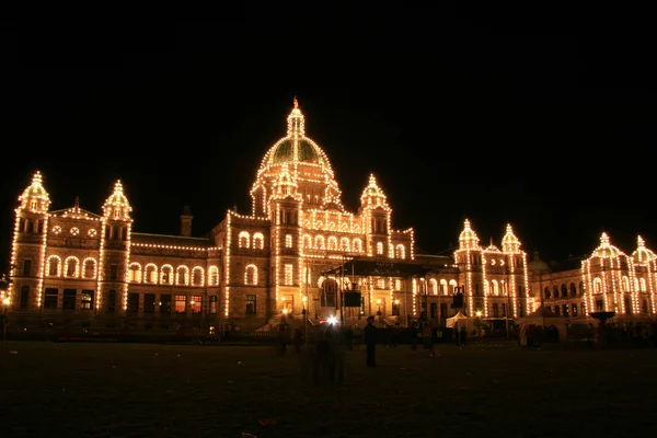 Parlamentsgebäude bei Nacht, Victoria, BC, Kanada — Stockfoto