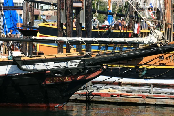 Old Fashioned Ship - Harbour, Victoria, BC, Canada — стоковое фото