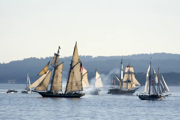 Sea Ships Battle, Victoria, BC, Canada — Stock Photo, Image