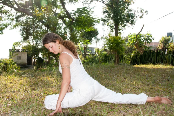 Yogalehrerin — Stockfoto