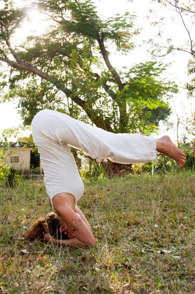 Yogalehrerin — Stockfoto