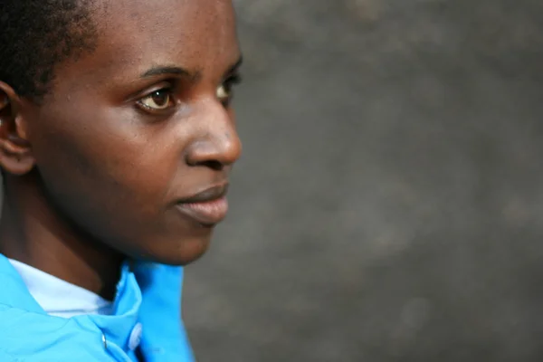 Mulher africana jovem bonita — Fotografia de Stock