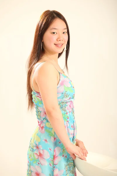 아리따운 젊은 아시아 여자 — 스톡 사진