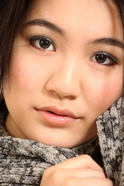 Beautiful Young Asian Woman — Stock Photo, Image