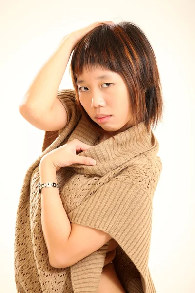 Söt ung asiatiska kvinnlig modell — Stockfoto