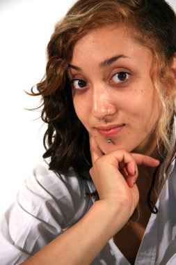 karışık ırk retro genç kadın portresi