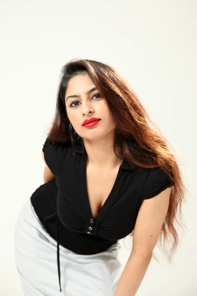 Gyönyörű fiatal indiai hölgy — Stock Fotó