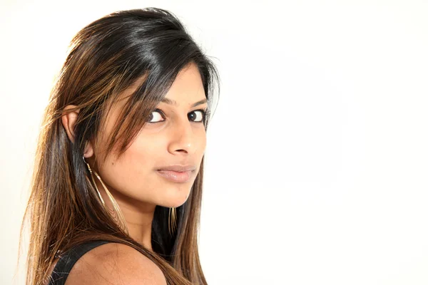 Gyönyörű fiatal indiai hölgy — Stock Fotó