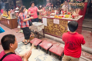 chinatown tapınağında dua