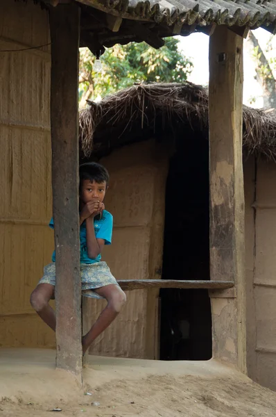 Jonge jongen - np chitwan, nepal — Stockfoto