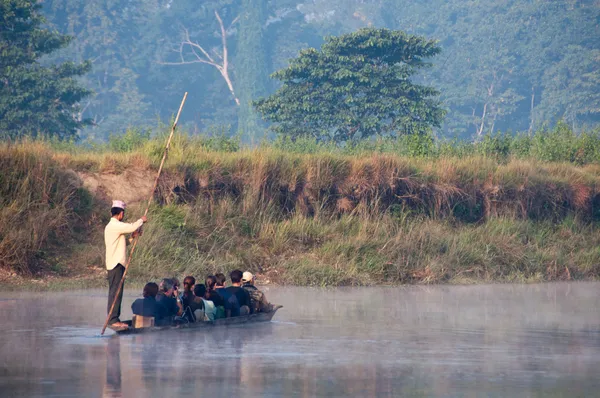 Річка в Читван Np, Непал — стокове фото