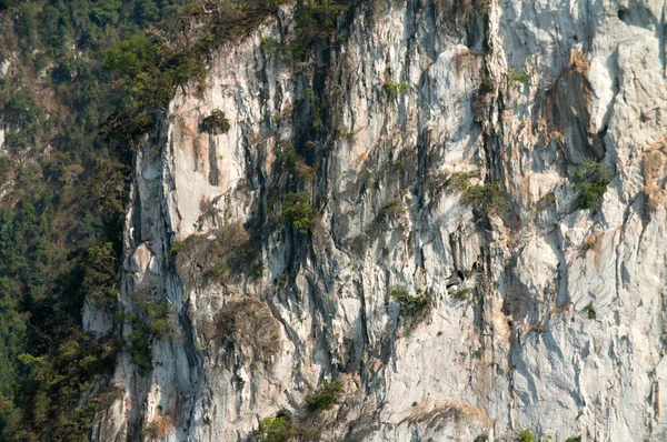 Chiao lan jezero - khao sok Nováková. — Stock fotografie