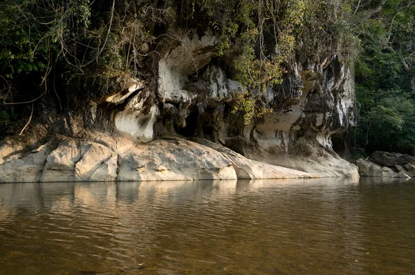 Khao Sok N.P. — Zdjęcie stockowe