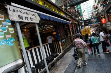 Hong kong - 26 Kasım 2013: meşgul lkf lan kwai fong Festivali